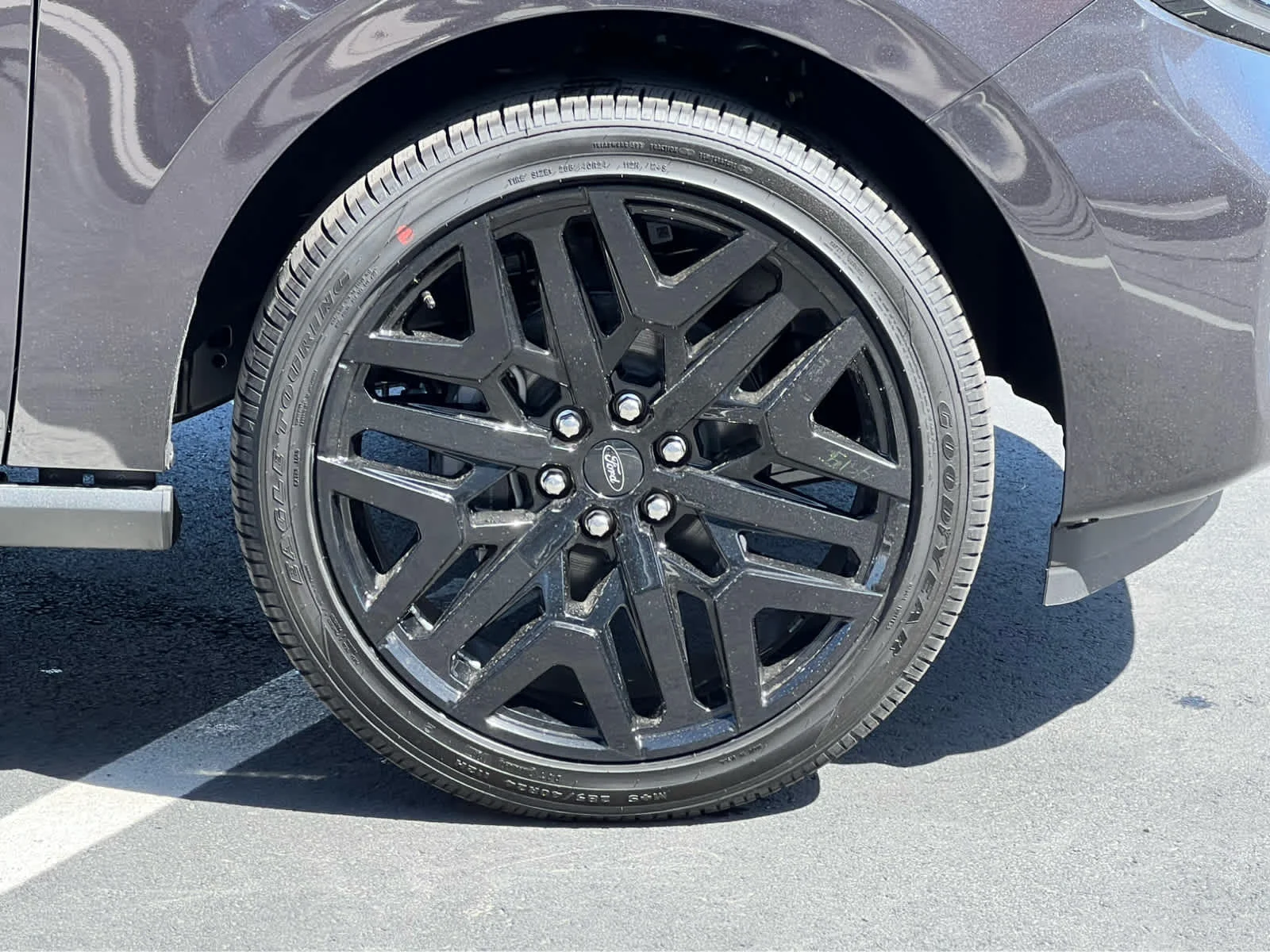 New 2026 Dark Matter Gray Metallic Ford MAX Platinum® image 16