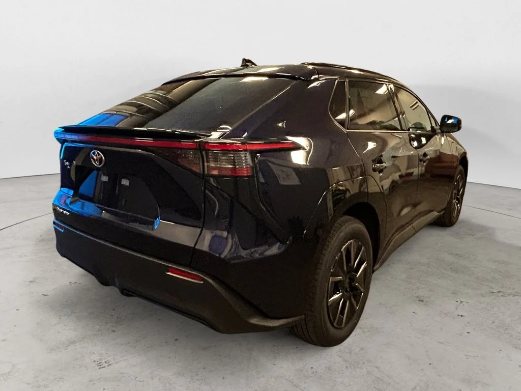 New 2026 Blueprint Toyota XLE image 5