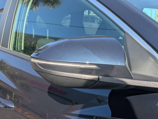 Used 2024 Blue Hyundai SEL Convenience image 10