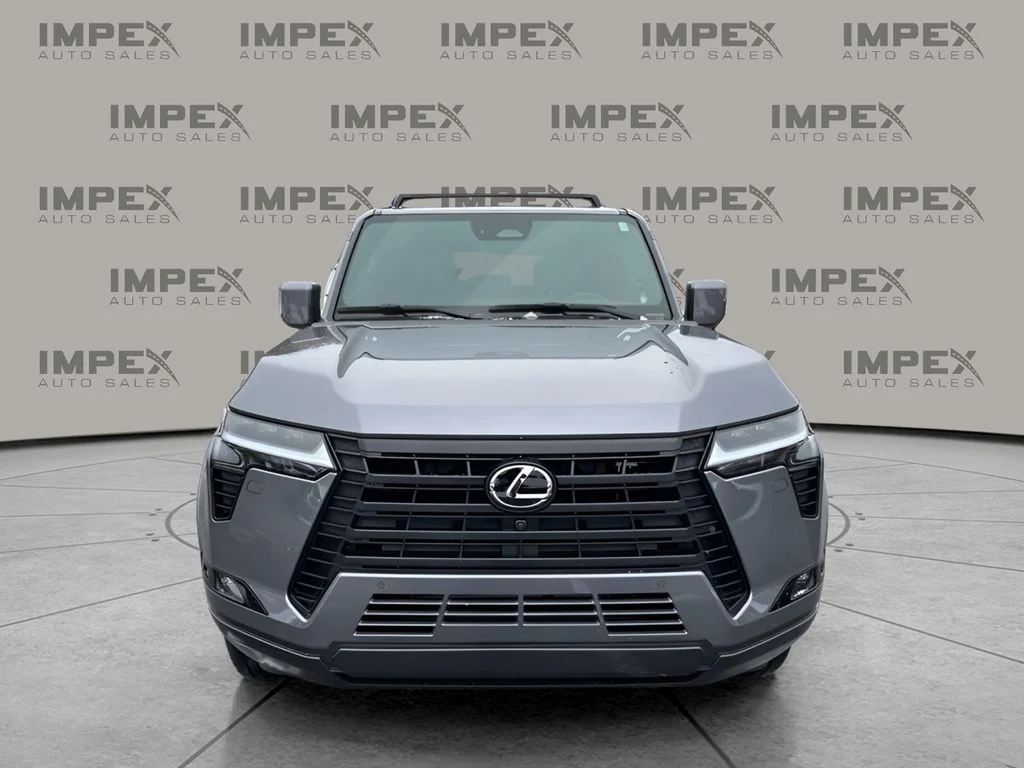 Used 2024 Gray Lexus 550 Luxury image 8