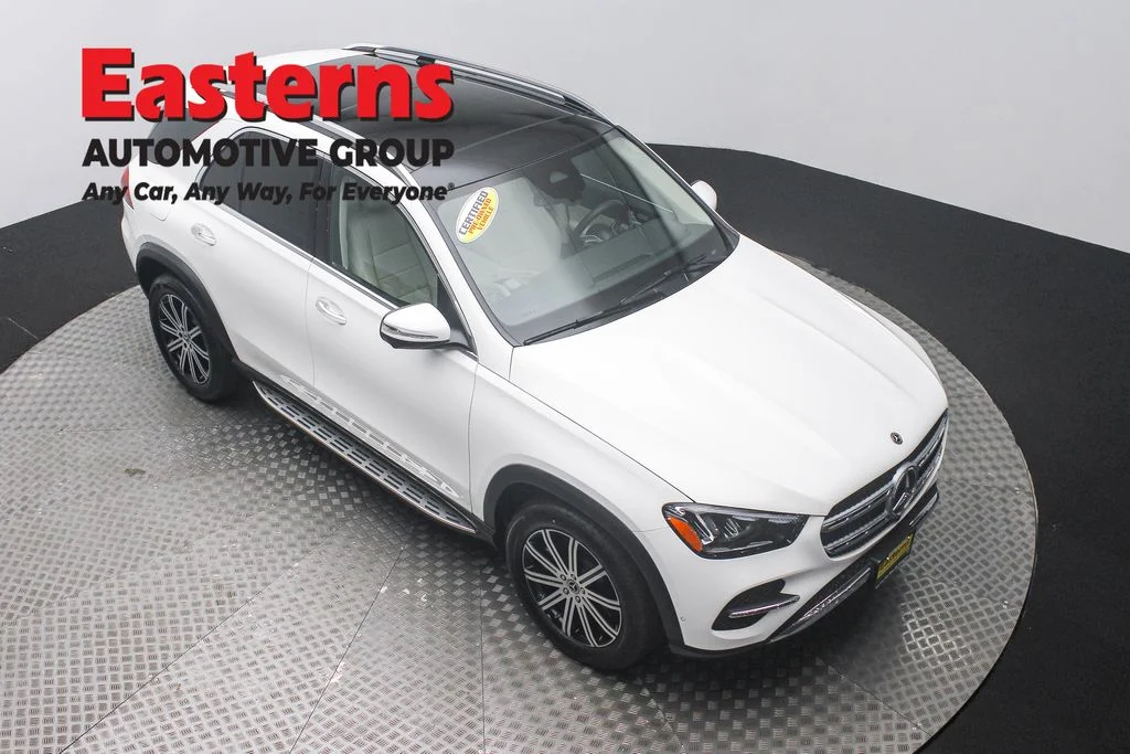 Used 2025 White Mercedes-Benz GLE 450e image 3