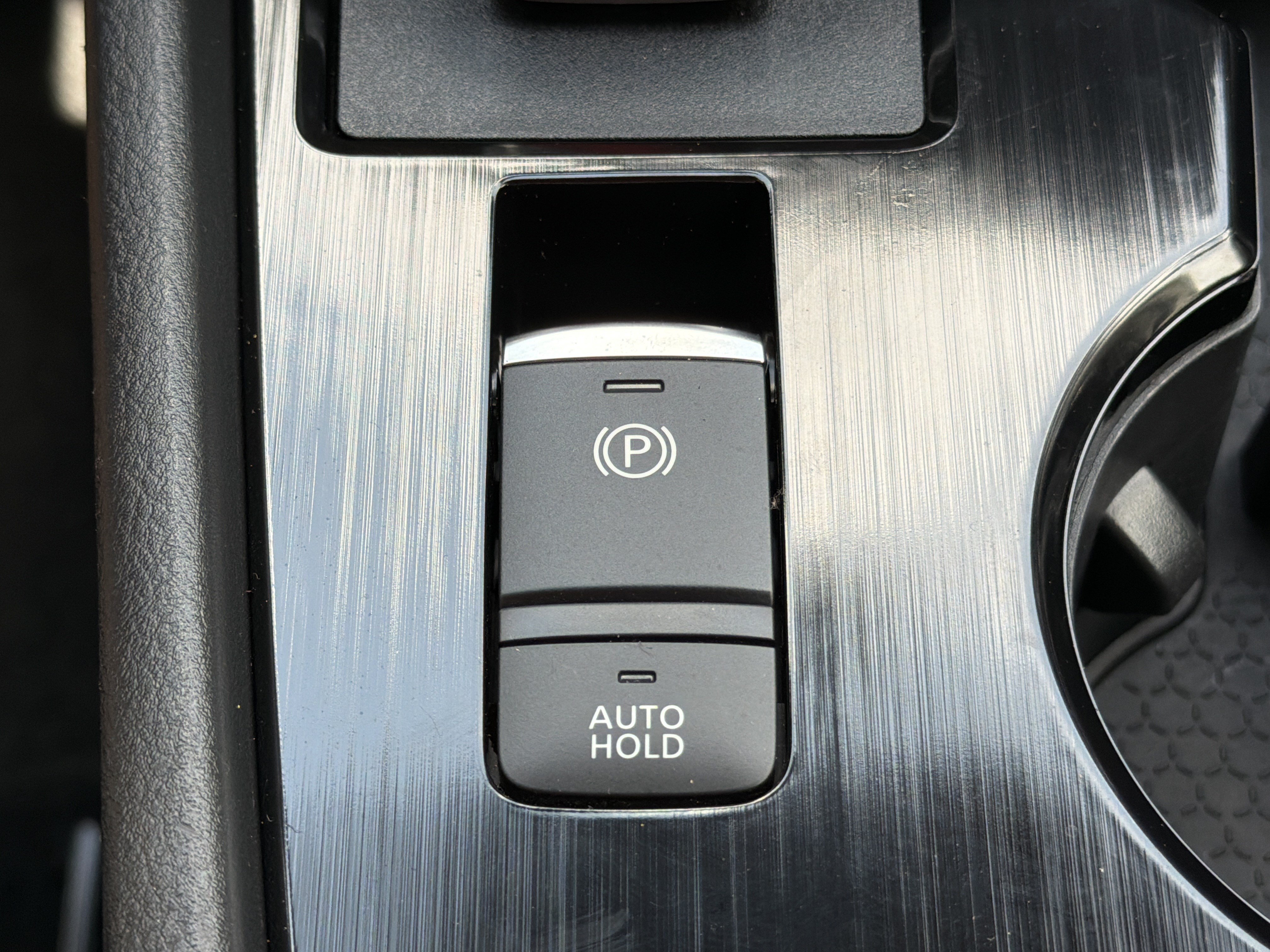 Used 2025 Super Black Nissan SV image 10