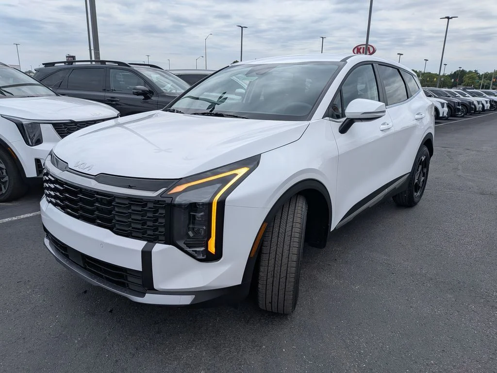 New 2026 White Pearl Kia EX image 30