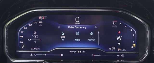 Used 2024  Chevrolet LT image 23
