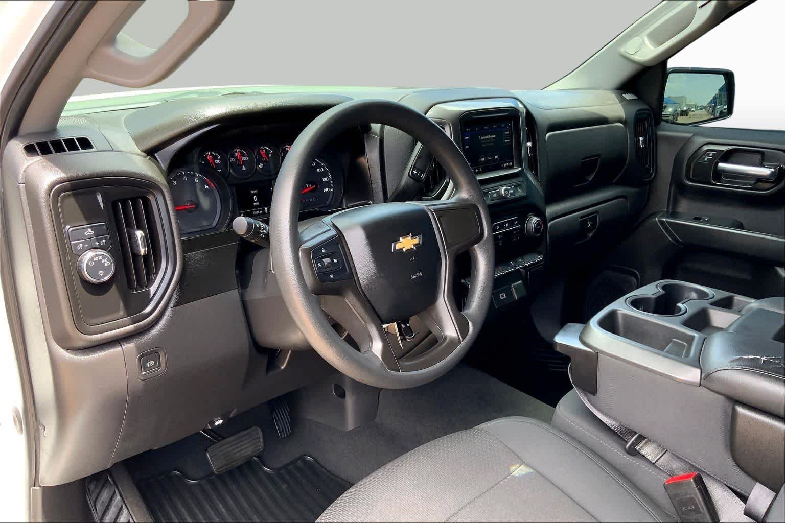 Used 2020 Summit White Chevrolet Custom image 16