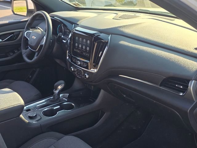 2023 Chevrolet Traverse 1LT - Photo 21