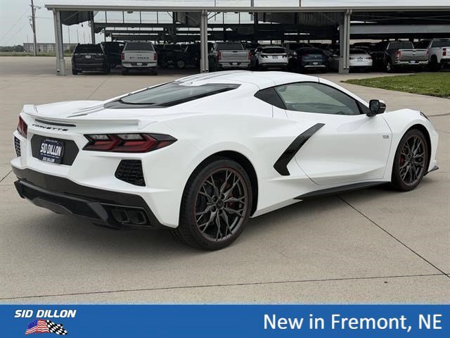 New 2026 Arctic White Chevrolet 3LT image 13