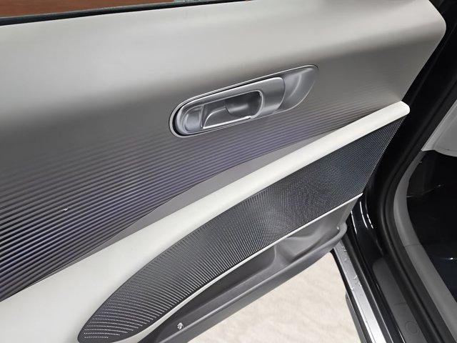 New 2025 Black Hyundai SEL image 10