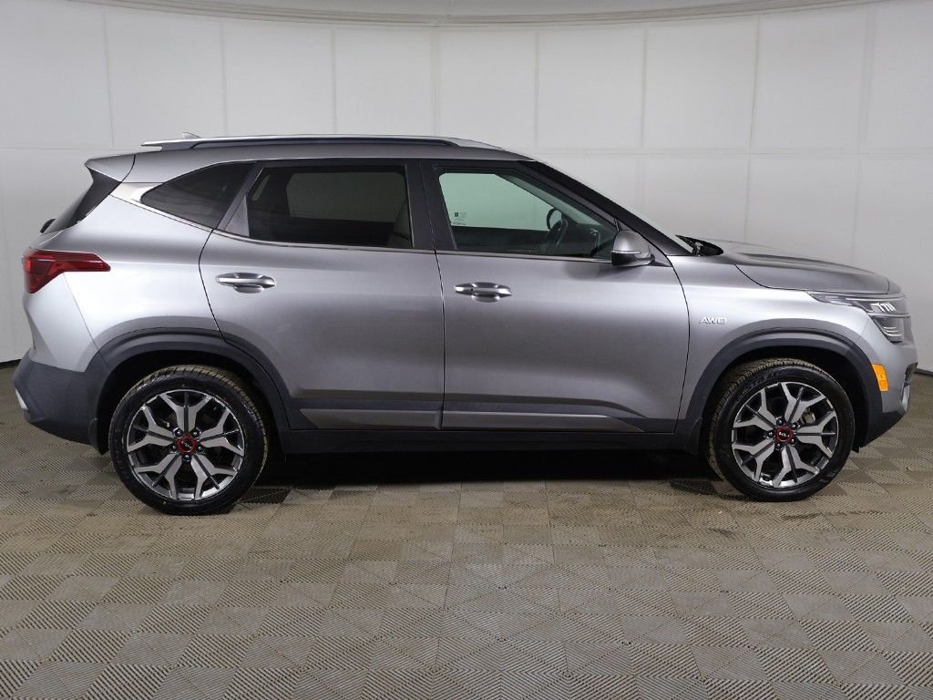 2023 Kia Seltos SX - Photo 16