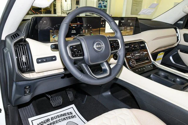 2025 Nissan Armada Platinum Reserve - Photo 17