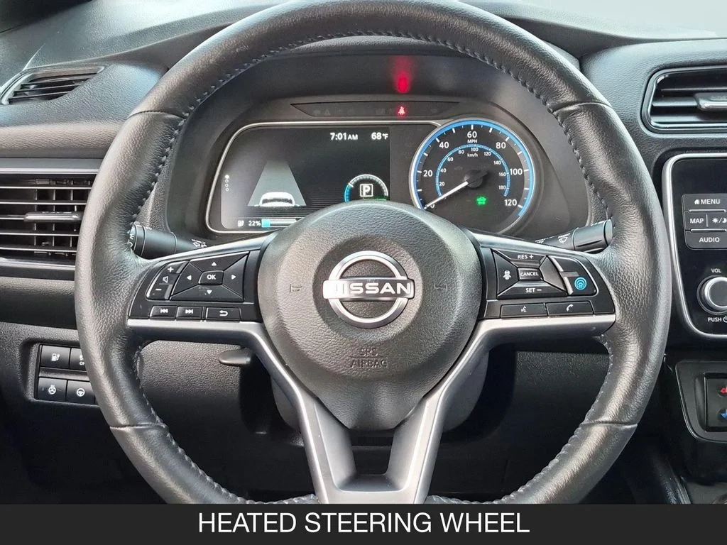 Used 2023 White Nissan SV Plus image 12