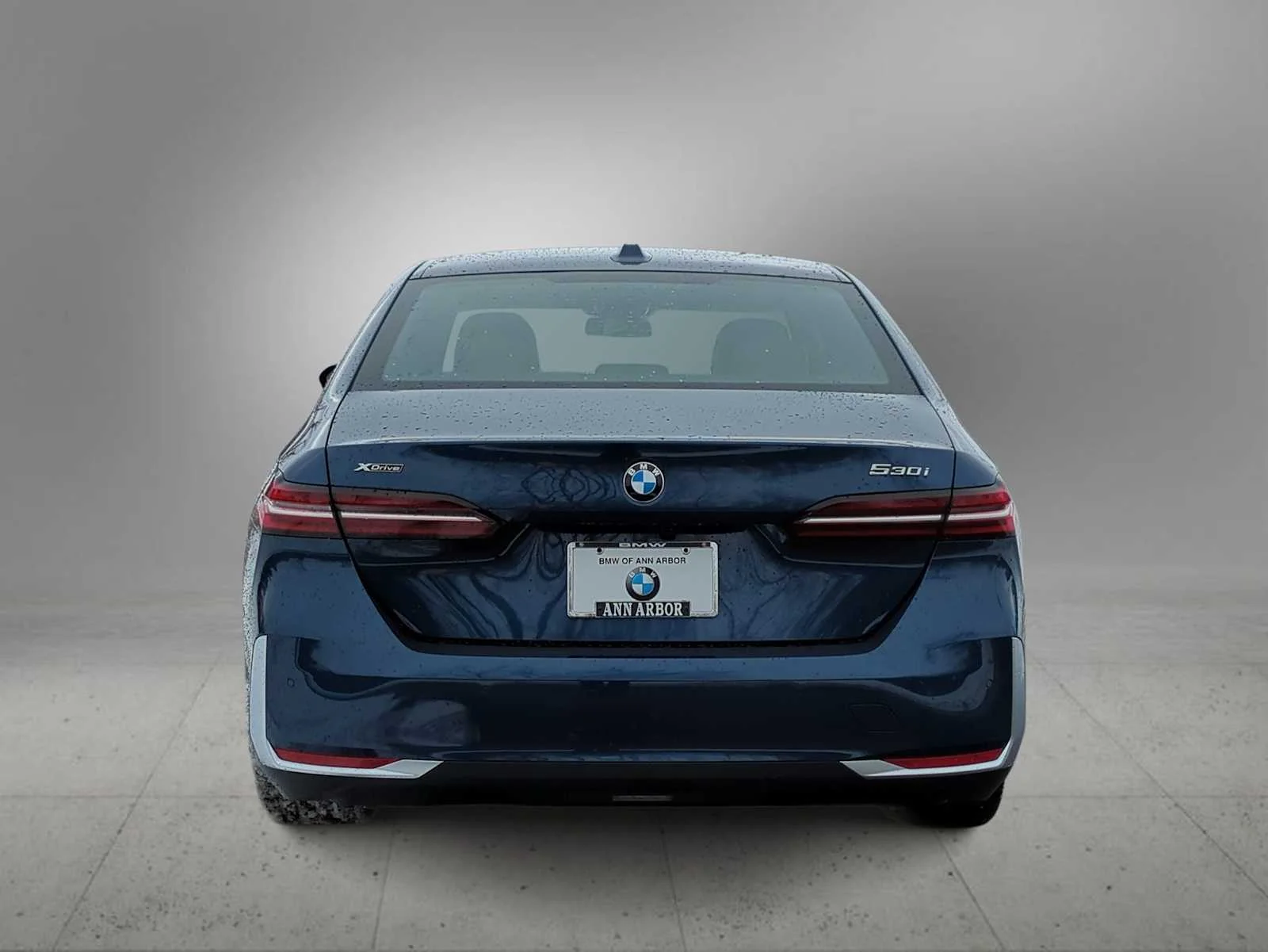 New 2026 Phytonic Blue Metallic BMW 530i xDrive image 7