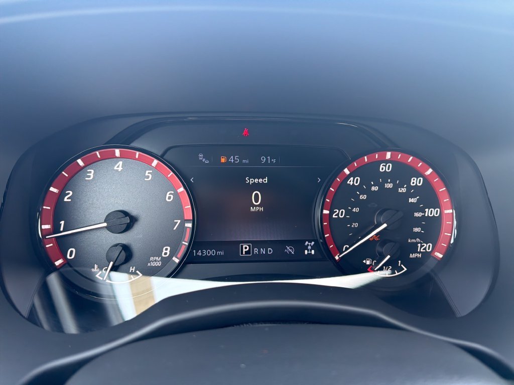 Used 2025 Gray Nissan PRO-4X image 20