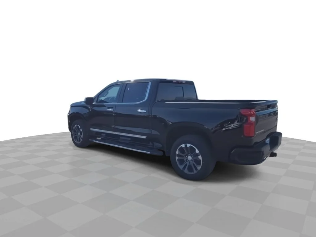 New 2026 Black Chevrolet High Country image 6