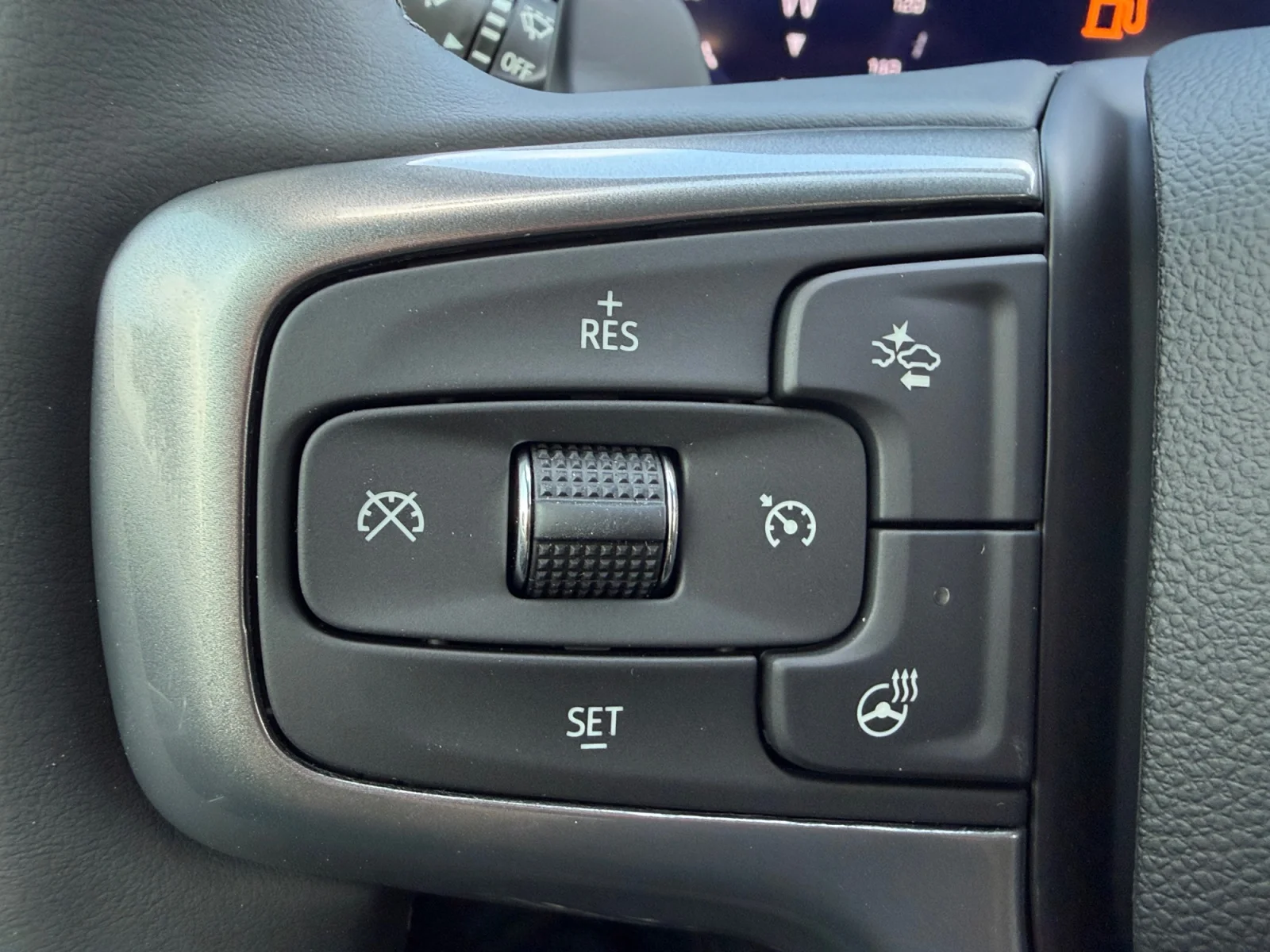 New 2026 Summit White Chevrolet LT image 24