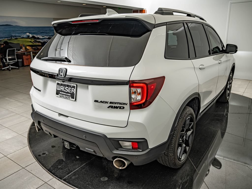Used 2024 Platinum White Pearl Honda Black Edition image 16