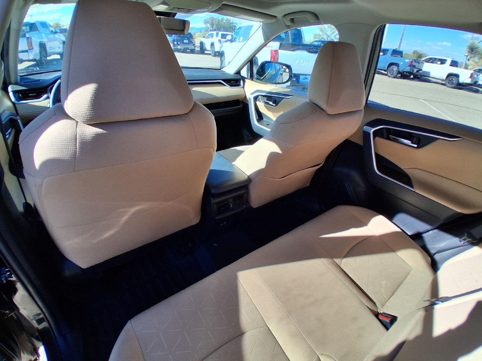 Used 2021 Midnight Black Metallic Toyota XLE image 19