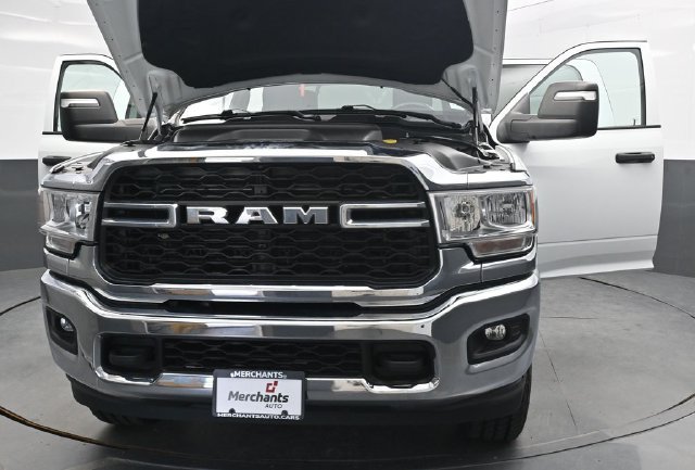 Used 2024 White Ram Tradesman image 44