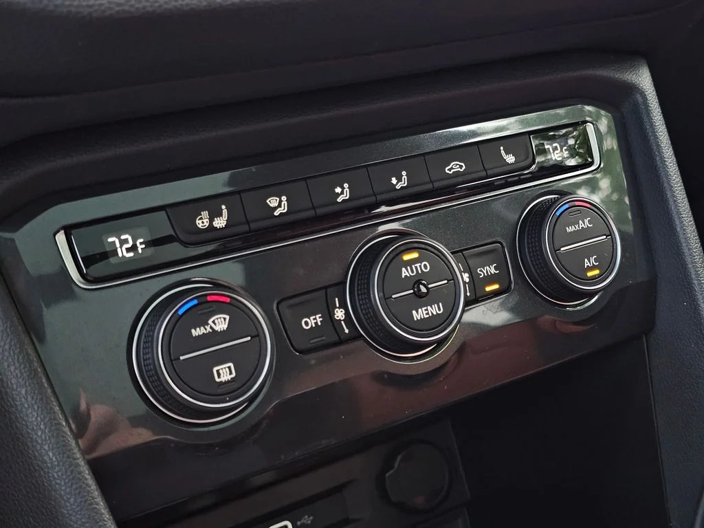 2021 Volkswagen Tiguan SEL Premium R-Line - Photo 33