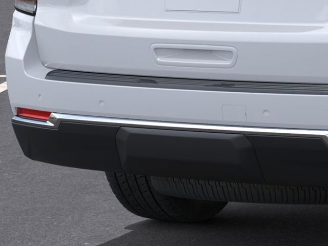 2026 Chevrolet Suburban LS - Photo 14