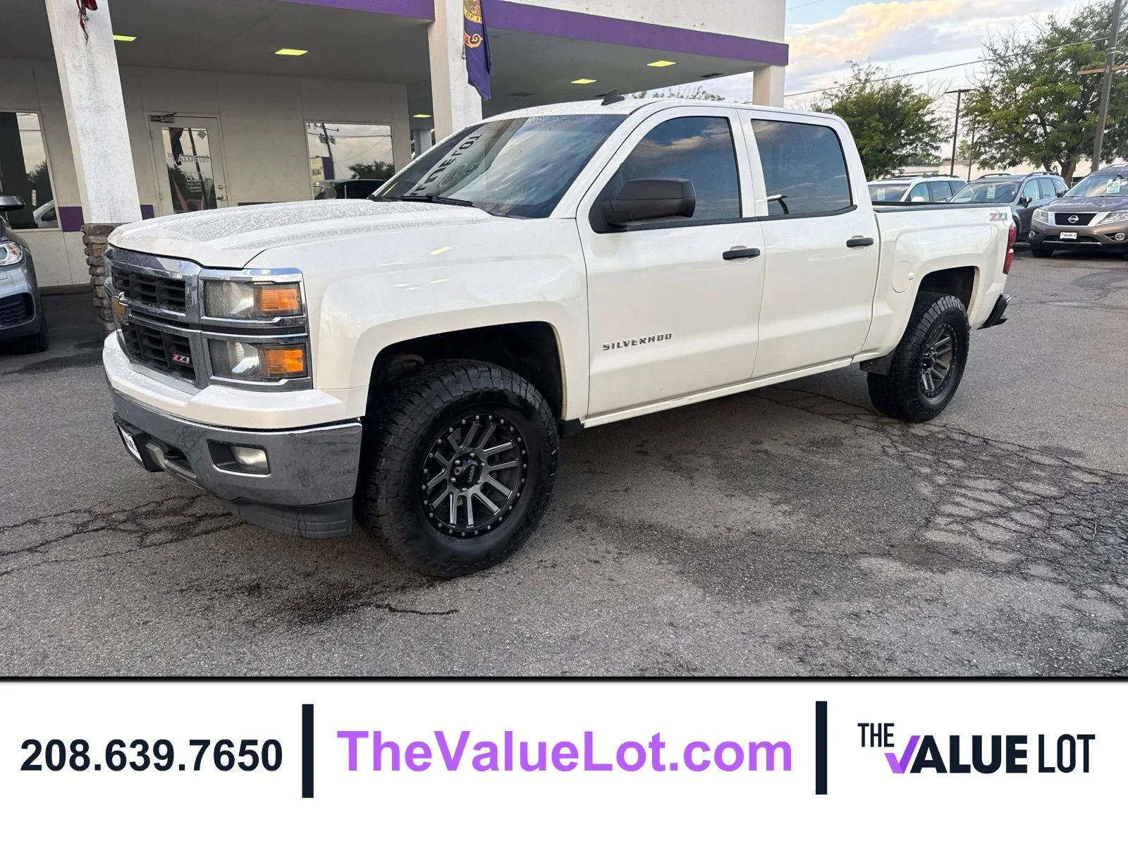 Used 2014 White Chevrolet LT image 8