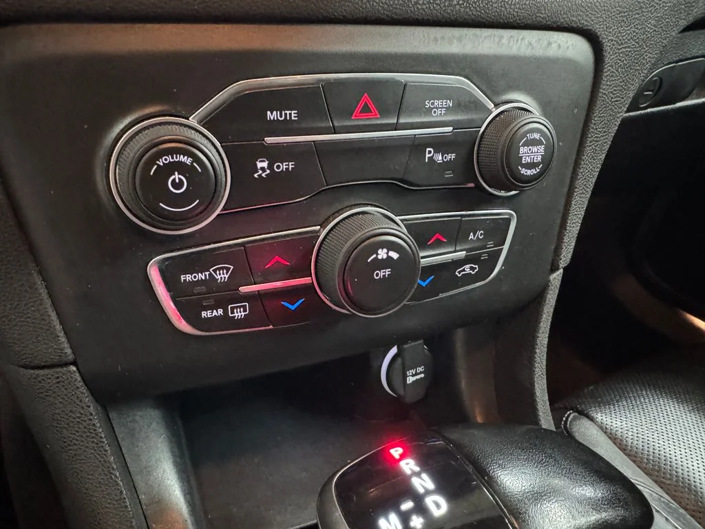 Used 2021 Gray Dodge SXT image 21