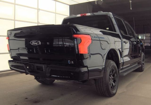 Used 2025 Blue Ford XLT image 2