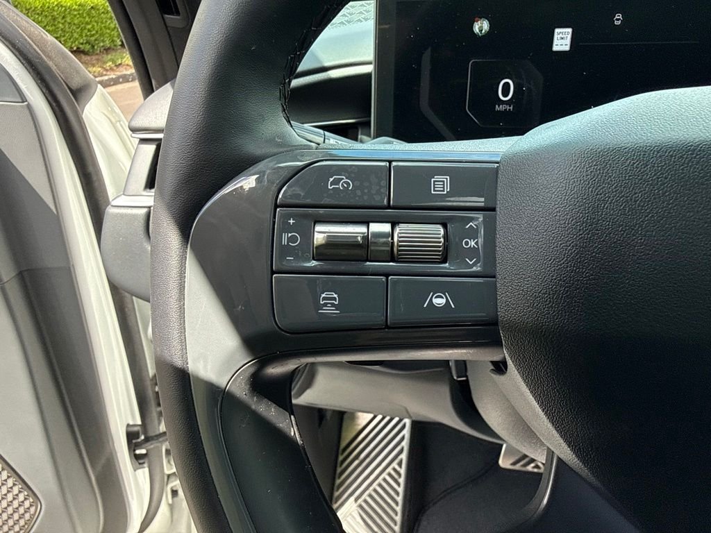 Used 2024 Snow White Pearl Kia GT-Line image 11