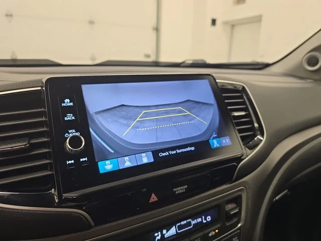 Used 2025 Crystal Black Pearl Honda RTL image 24