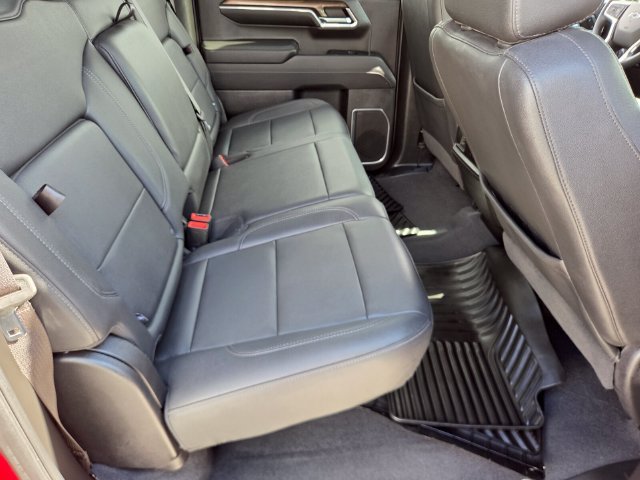 2023 Chevrolet Silverado 1500 RST - Photo 14