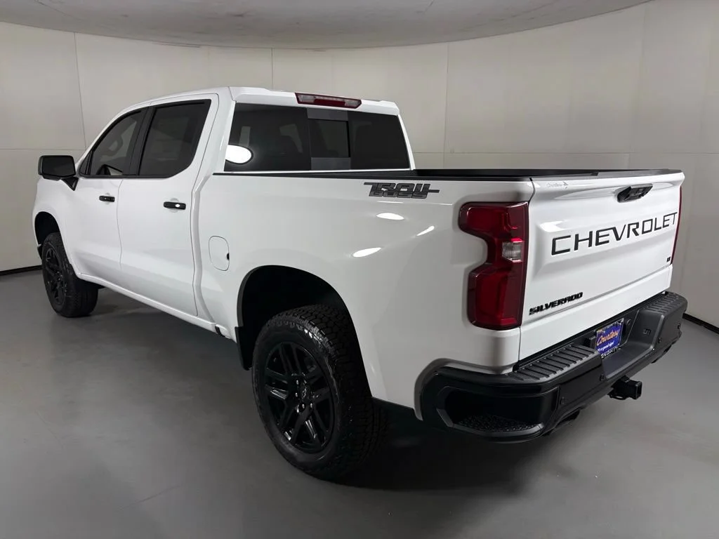 New 2026 Summit White Chevrolet LT Trail Boss image 8