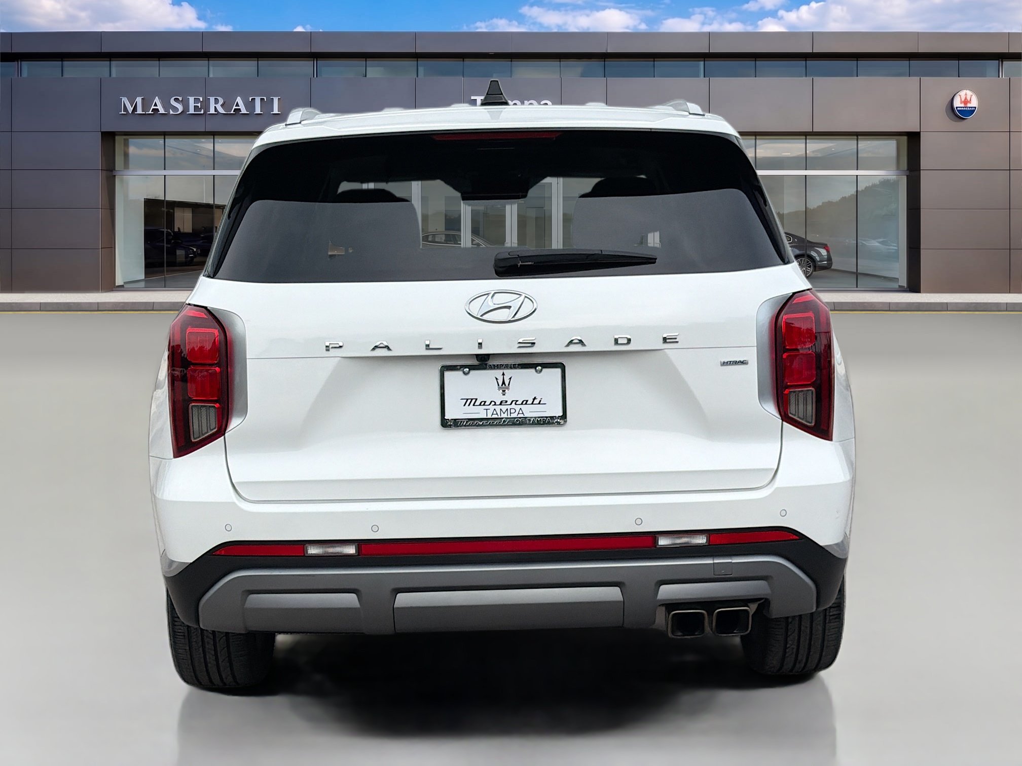 Used 2024 Hyper White Hyundai Limited image 4
