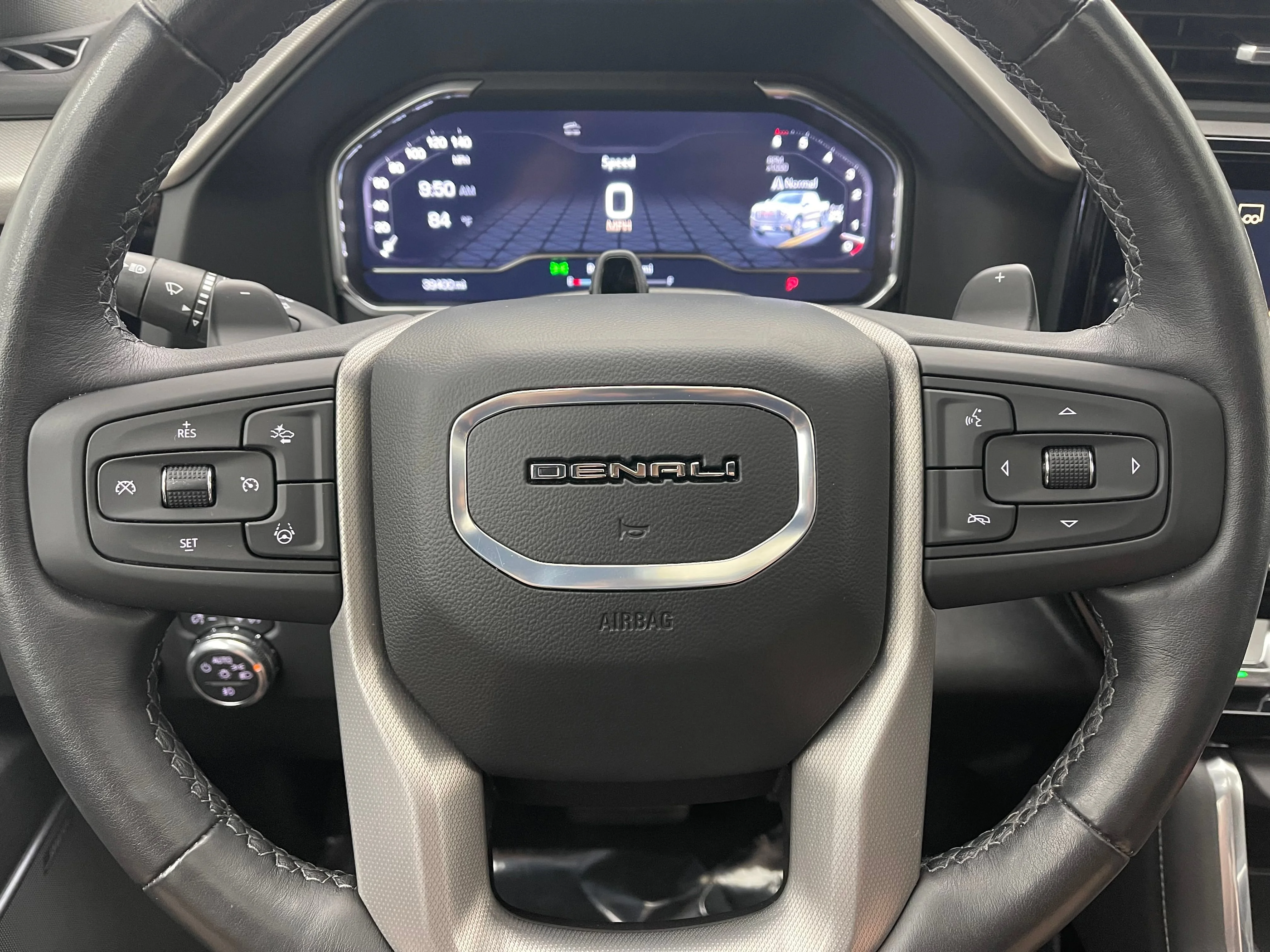 Used 2024 Onyx Black GMC Denali image 23