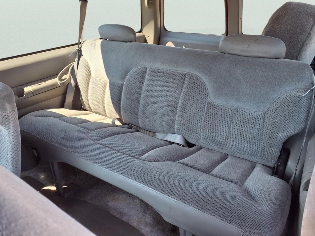 Used 1997 Victory Red Chevrolet  image 21