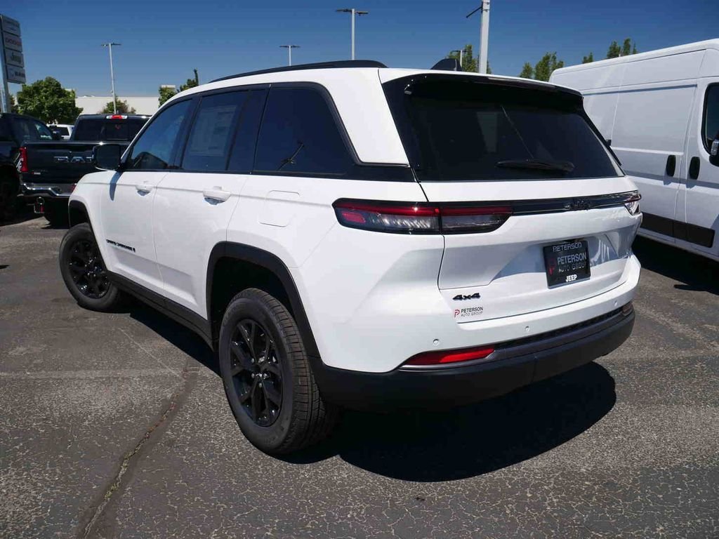 New 2026 Bright White Clearcoat Jeep Laredo image 16
