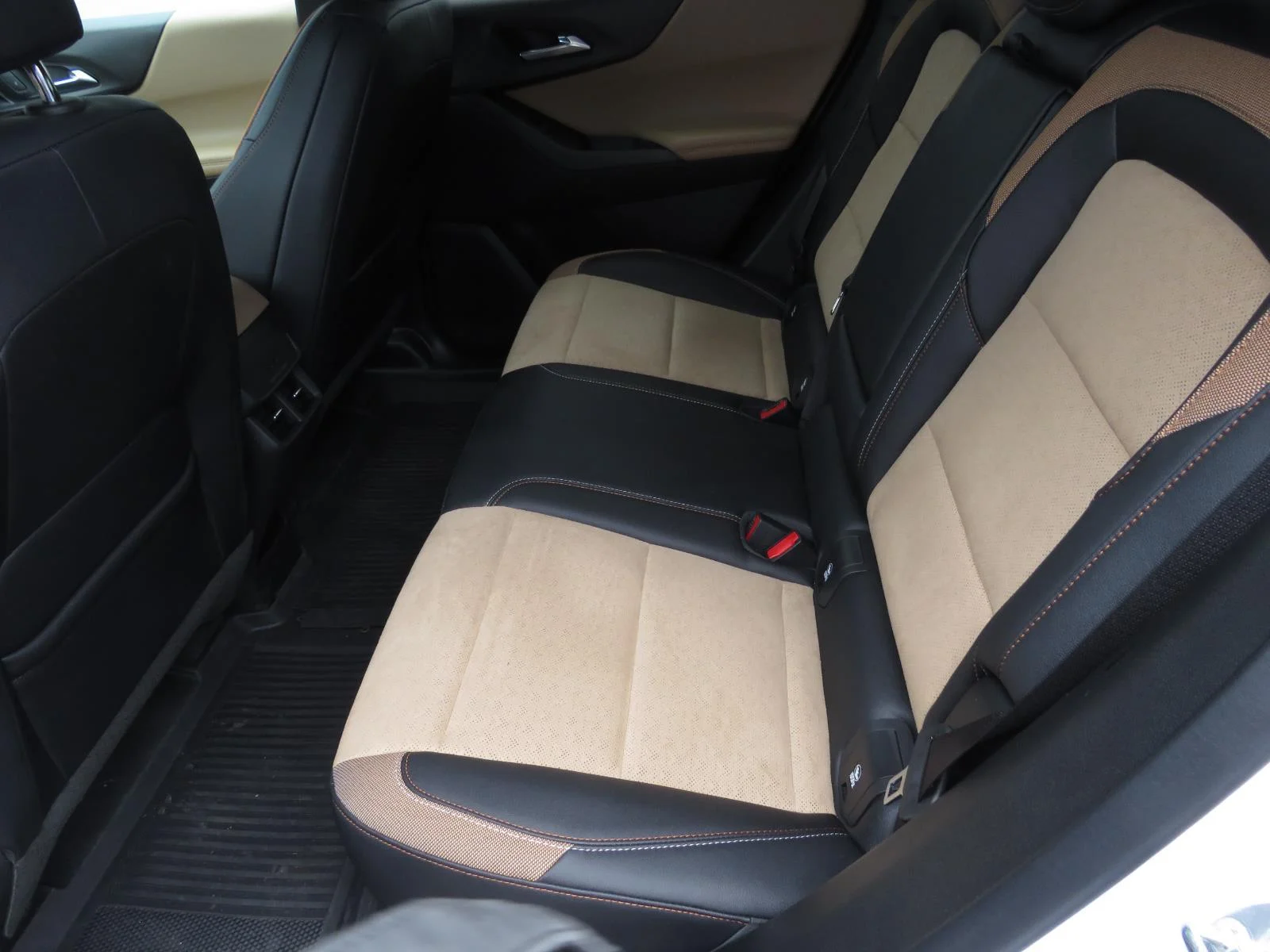 Used 2026 Polar White Chevrolet ACTIV image 27