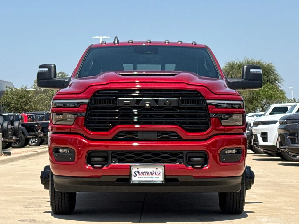 New 2026 Molten Red Pearl-Coat Exterior Paint RAM Laramie image 2