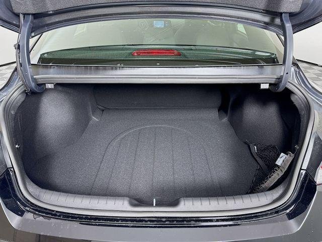 2025 Hyundai Elantra Blue - Photo 37