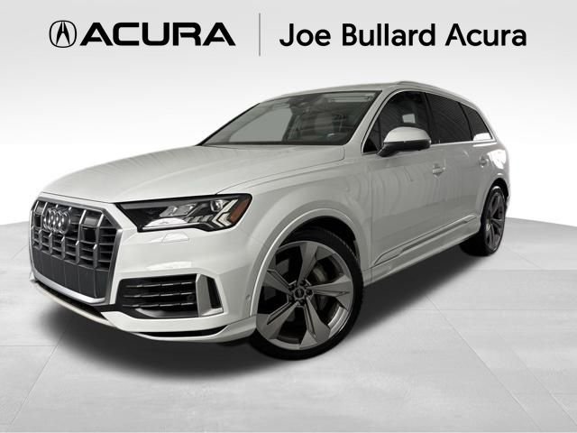 2021 Audi Q7 Prestige