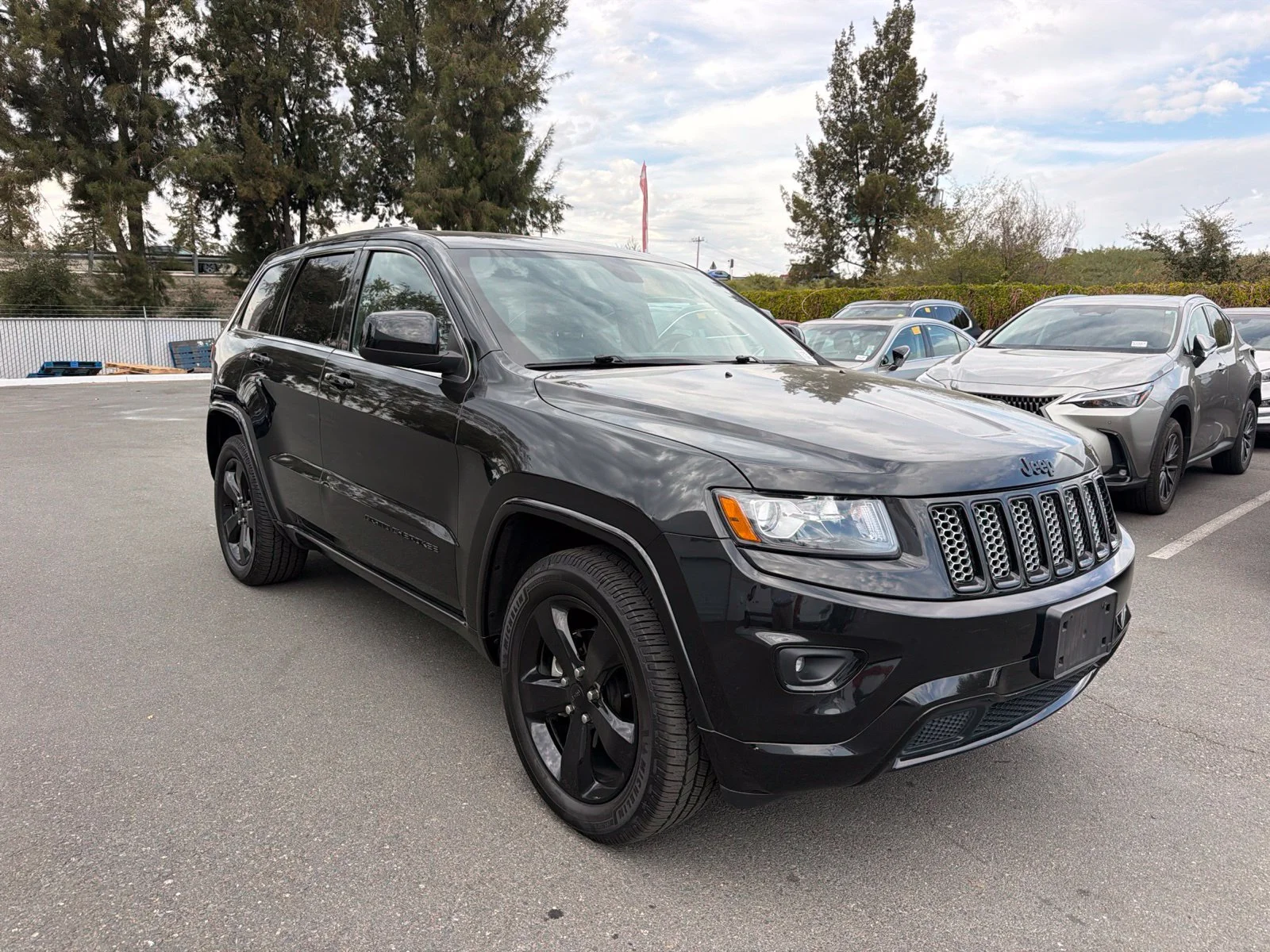 Used 2015 Jeep Grand Cherokee Altitude with VIN 1C4RJFAG6FC607546 for sale in Concord, CA