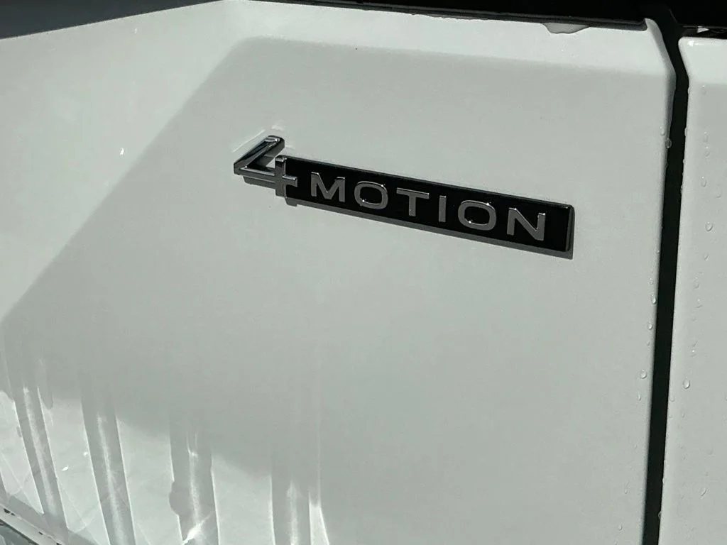 Used 2024 White Volkswagen 2.0T Peak Edition SE w/Technology image 21