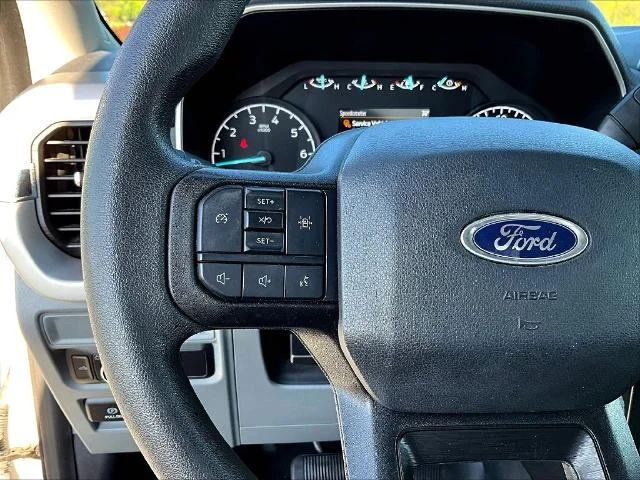 Used 2022 Oxford White Ford XL image 53