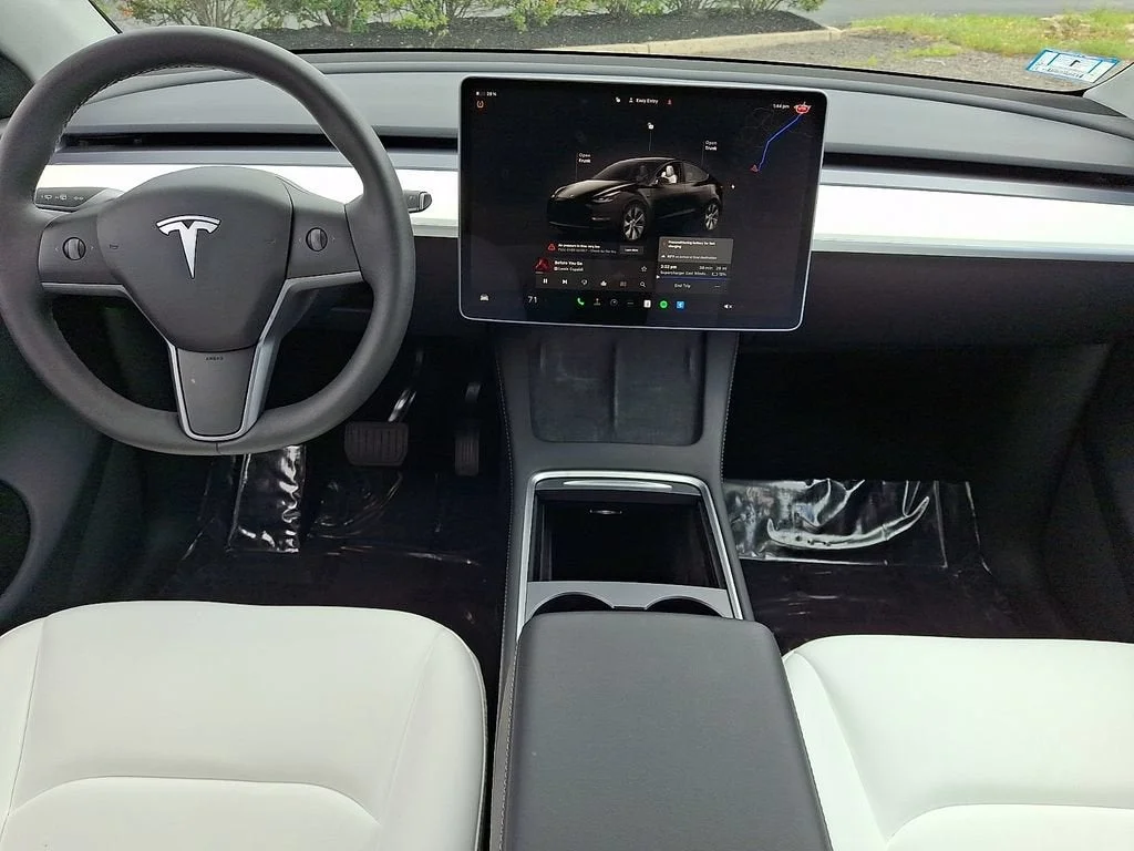Used 2023  Tesla Long Range image 47