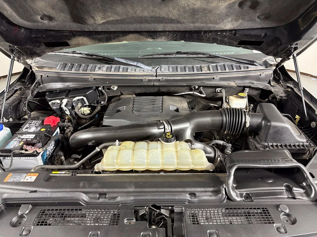 Used 2022 Black Ford Limited image 52