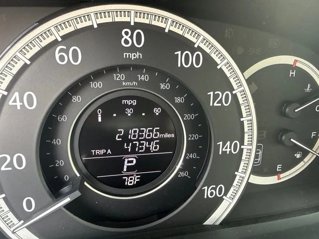 Used 2013 Black Honda EX-L image 10