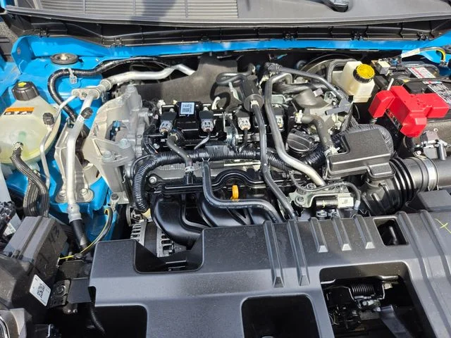 Used 2025 White Nissan SR image 22