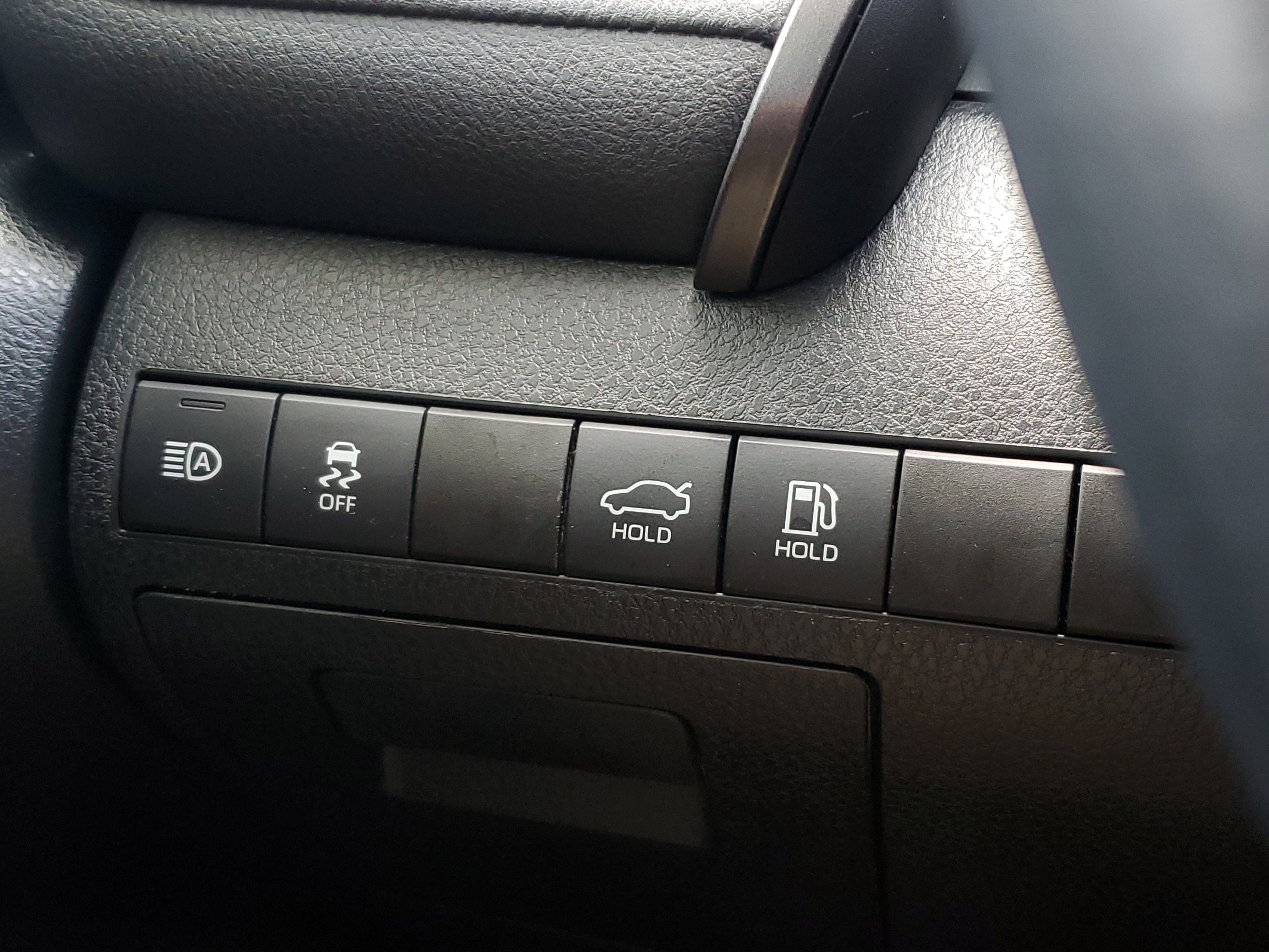 Used 2022 Midnight Black Metallic Toyota SE image 28