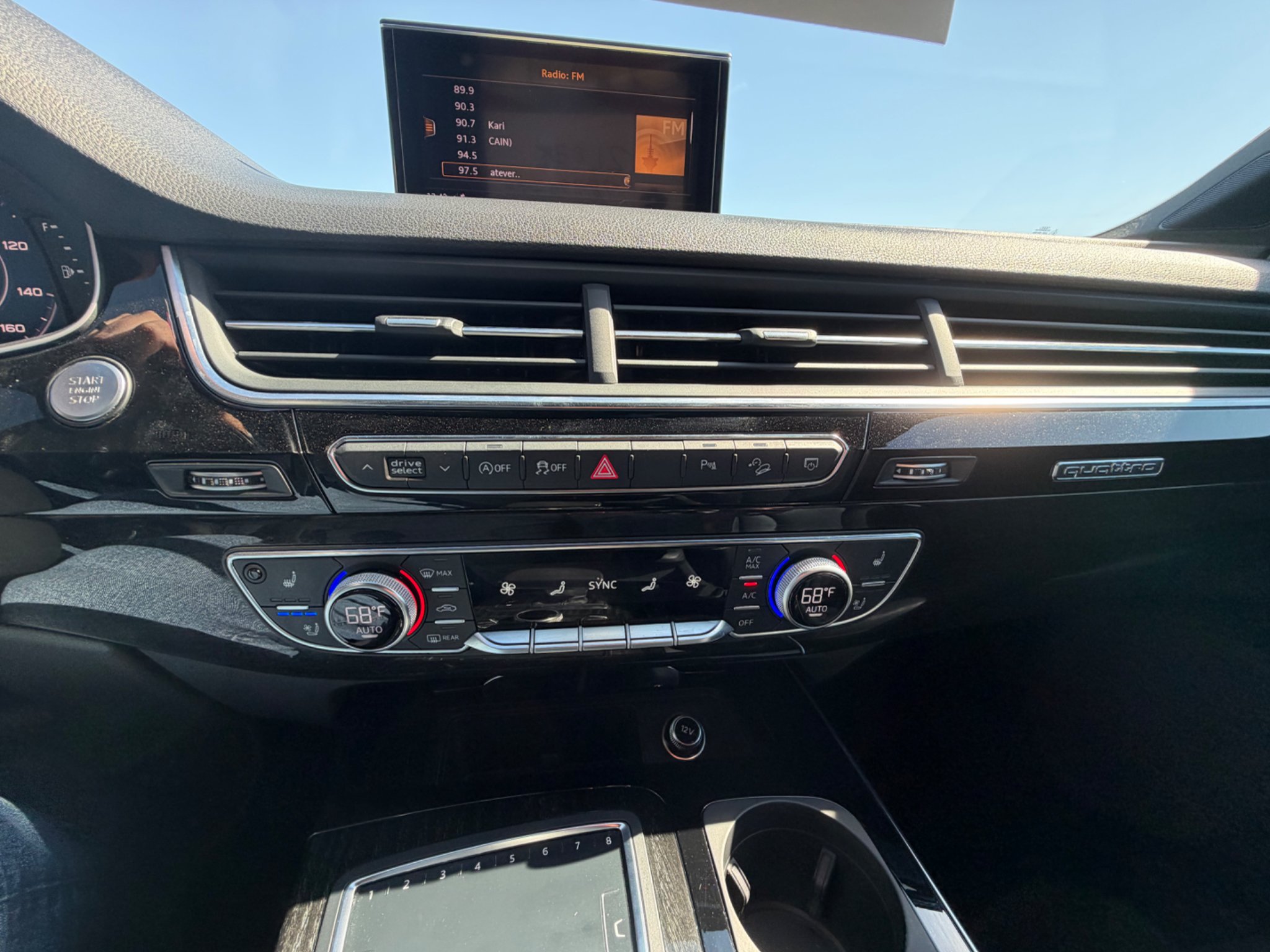 Used 2018 Samurai Gray Metallic Audi Premium Plus image 28