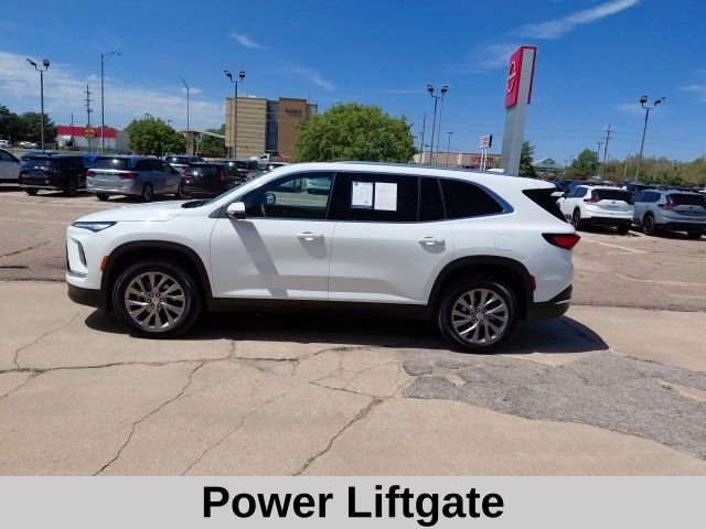 Used 2026 Summit White Buick Preferred image 8