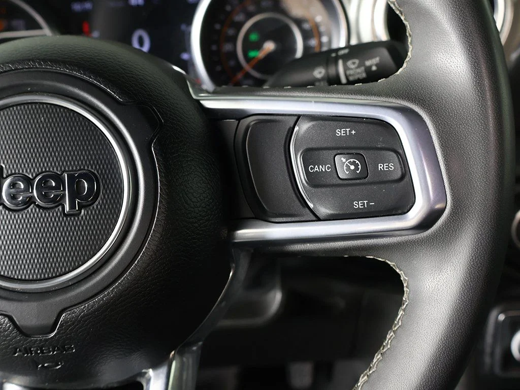 Used 2023 Black Jeep Sahara image 35